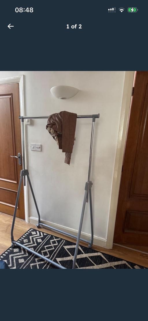 Buy & Sell Shirley Solihull - Photos for Adjustable hanging rail