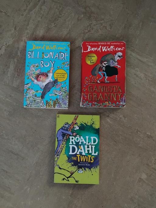 Buy & Sell Stow Heath Wolverhampton - Photos for 3 Books.