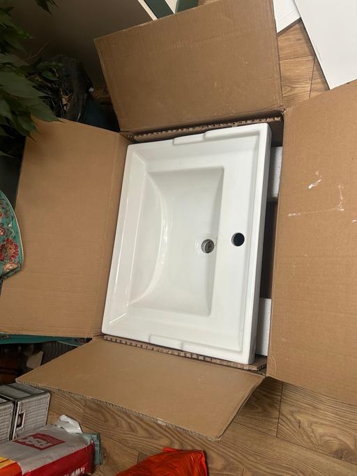 Buy & Sell Culham South Oxfordshire - Photos for White ceramic sink, unused
