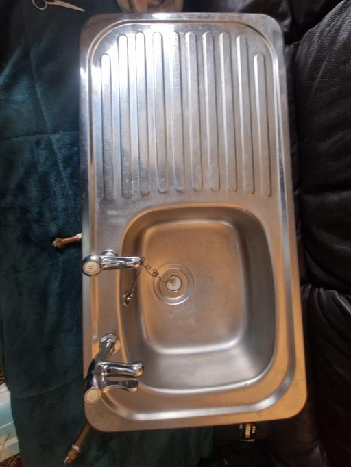 Buy & Sell The Grove County Durham - Photos for KITCHEN SINK