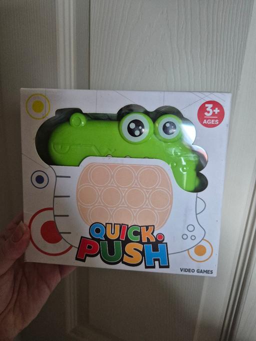 Buy & Sell Crumpsall Manchester - Photos for new Crocodile Quick Push Game