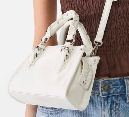 Buy & Sell Croydon Croydon - Photos for White cross body bag