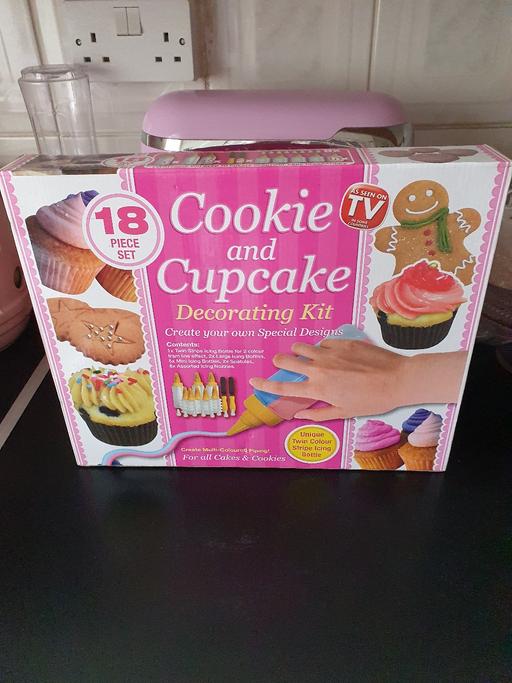 Buy & Sell Upper Gornal Dudley - Photos for 18 piece cookie & cupcake decorating kit NEW