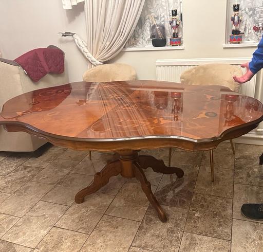 Buy & Sell Borough South East London - Photos for Table