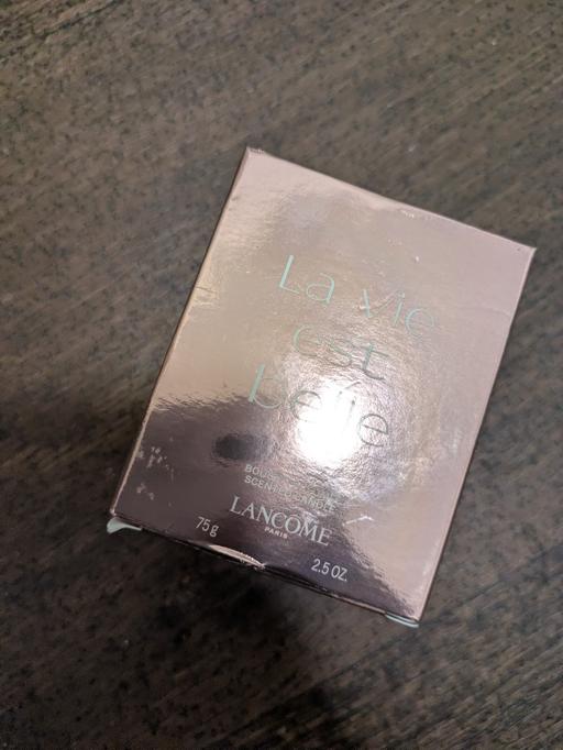 Buy & Sell Deansgate Manchester - Photos for La Vie est Belle Candle 75g/2.5 oz