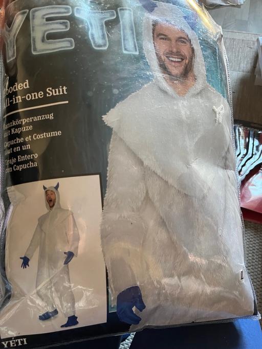 Buy & Sell Wednesfield Wolverhampton - Photos for New large yeti all in one onesie