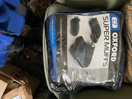 Vehicles Castle Goring Worthing - Photos for Motorbike gloves brand new £35 ono