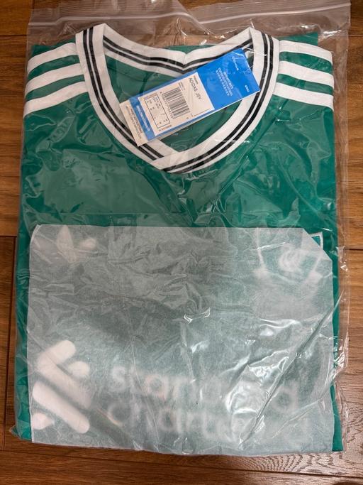 Buy & Sell Whitton Richmond upon Thames - Photos for Liverpool fc’s 3rd away kit, new unused