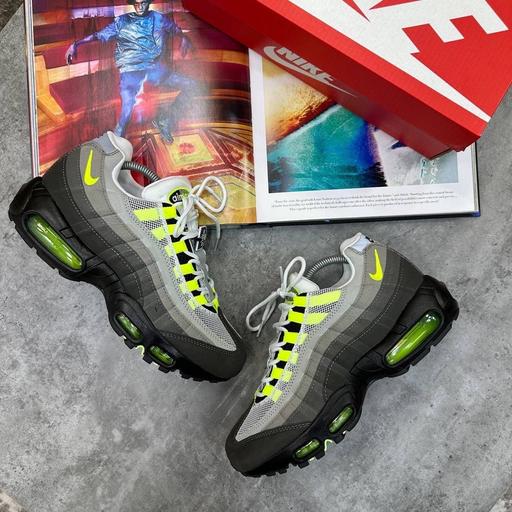 Buy & Sell Hampton Hill Richmond upon Thames - Photos for Nike Air Max 95 | Neon | 6-11