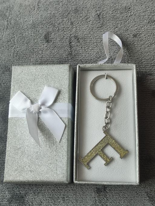 Buy & Sell Grafton Street Industrial Estate West Northamptonshire - Photos for Keyring (F)