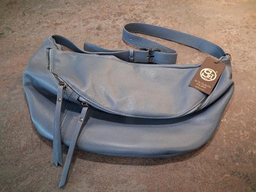 Buy & Sell Akeley Buckinghamshire - Photos for Shoulder/Crossbody Bag, Brand New.