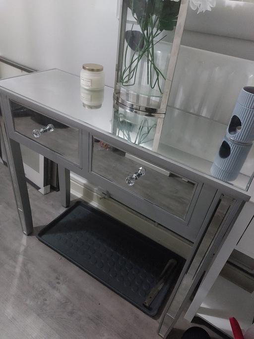 Buy & Sell Woolwich South East London - Photos for Console Table