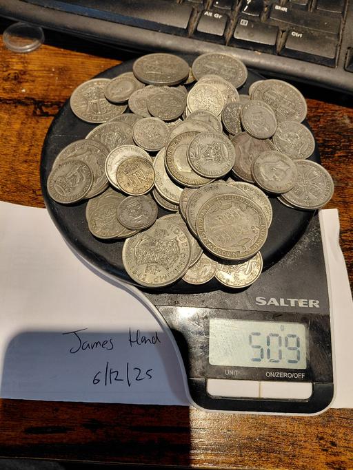Buy & Sell Carlton Gedling - Photos for 509g 50% UK Silver Coins