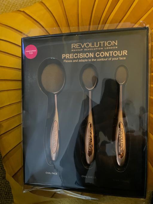 Buy & Sell Maypole Birmingham - Photos for New Revolution contour set (REDUCED)