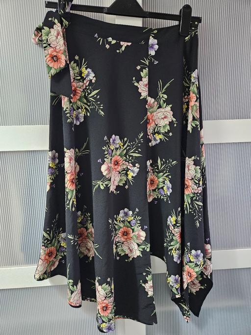 Buy & Sell Weston Point Halton - Photos for Size 12 DOROTHY PERKINS skirt