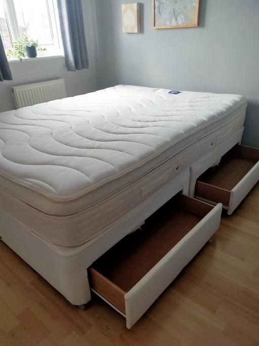 Buy & Sell Sowerby Bridge Calderdale - Photos for King size 2400 spring mattress and Divan base
