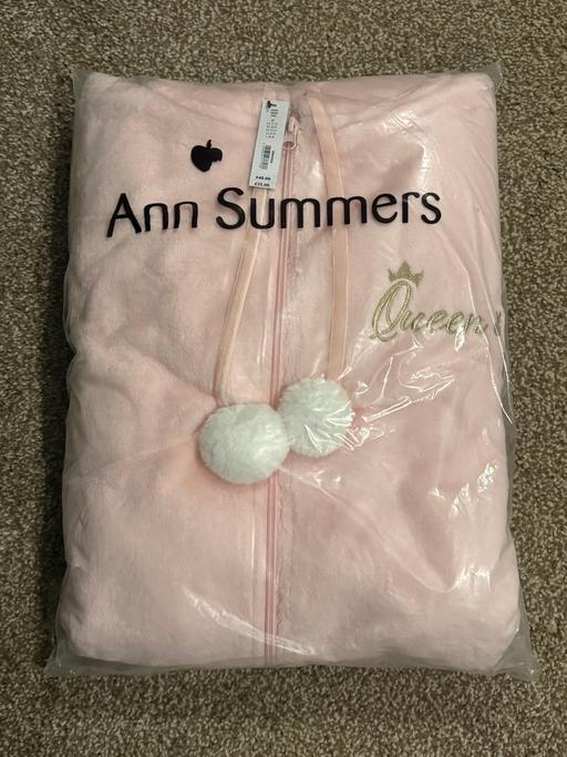 Buy & Sell Bushbury Wolverhampton - Photos for Ann summers queen onesie!!