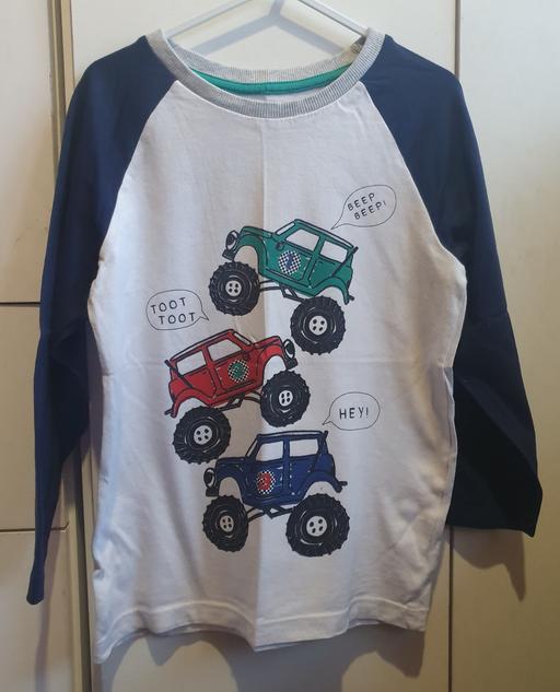 Buy & Sell Kings Heath Birmingham - Photos for BOY'S MATALAN TOP 5-6 YEAR'S