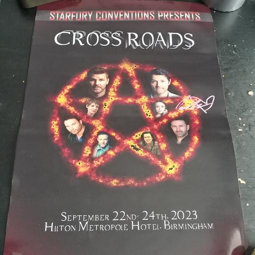 Buy & Sell Waltham Forest East London - Photos for Dc and Marvel poster bundle (some signed)