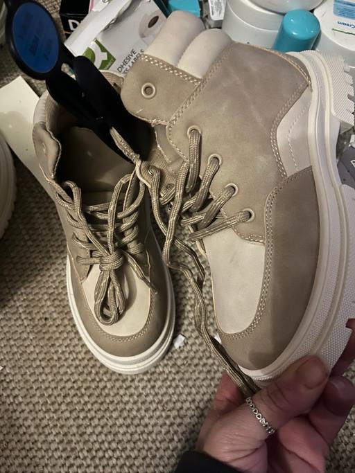 Buy & Sell Wednesfield Wolverhampton - Photos for New kids boots size 1 