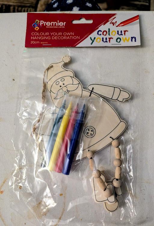 Buy & Sell Georgetown Blaenau Gwent - Photos for 🎄 Christmas colour your own Santa clause han