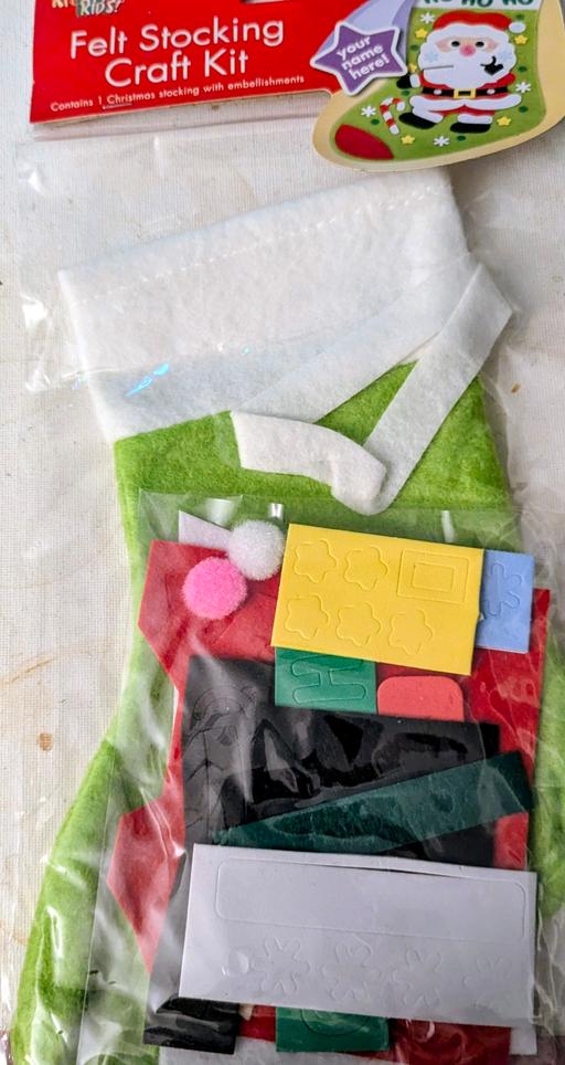 Buy & Sell Georgetown Blaenau Gwent - Photos for 🎄 Christmas medium stocking craft kit. New