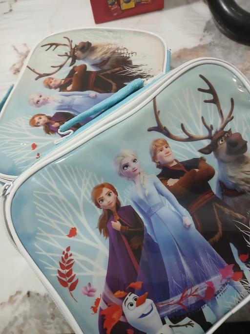 Buy & Sell The Broadway Bradford - Photos for Frozen GIrls pack lunches ×2 (used)