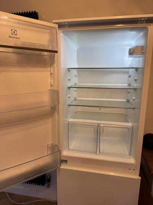 Buy & Sell Lyne Hill South Staffordshire - Photos for Integrated Fridge Freezer