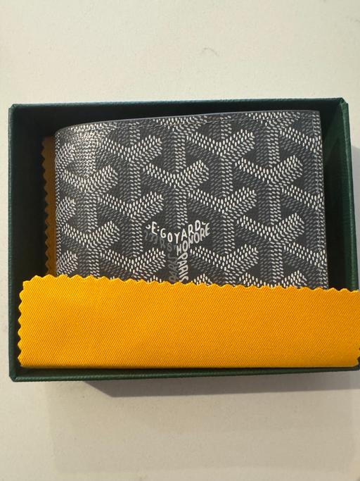 Buy & Sell Little Warley Brentwood - Photos for Goyard wallet Grey