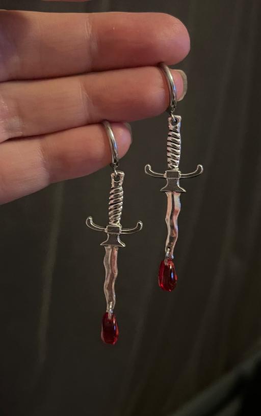 Buy & Sell Chestfield Canterbury - Photos for Silver hoop earrings with a sword red stone