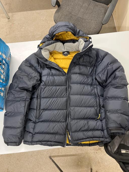 Buy & Sell Milnrow Rochdale - Photos for Mountain Equipment Mens Lightline Down Jacket