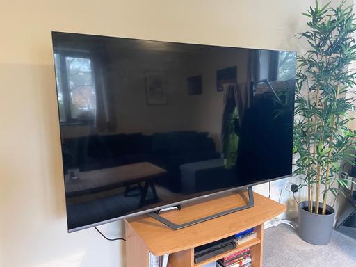 Buy & Sell Remenham Wokingham - Photos for 65 Inch TV