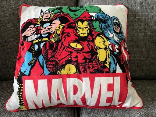 Buy & Sell Amblecote Dudley - Photos for Marvel Avengers Cushion