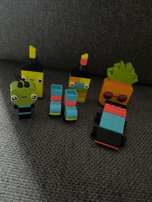Buy & Sell Cadeby Doncaster - Photos for Neon Lego set mix match Lego bundle