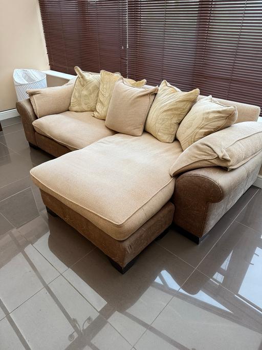 Buy & Sell Blakenhall Wolverhampton - Photos for Sofa & 2 Arm Chairs