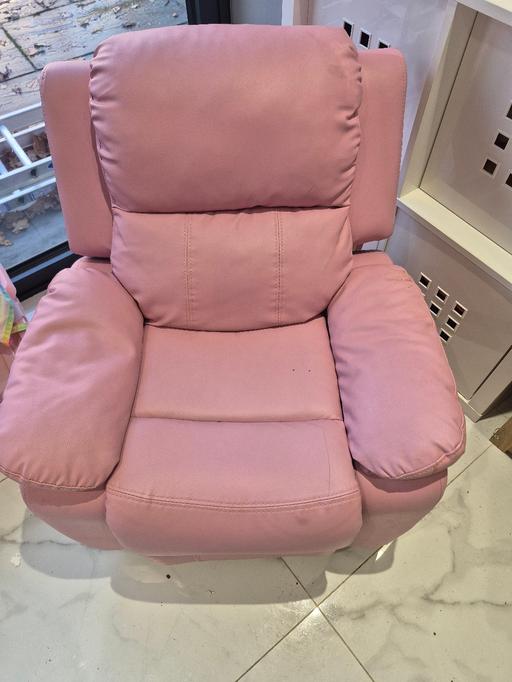 Buy & Sell - Photos for childrens reclining chair