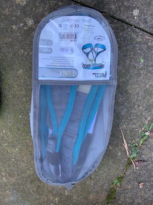 Buy & Sell Asheridge Buckinghamshire - Photos for Rock-Climbing ( M ) Harness - Luna -used once