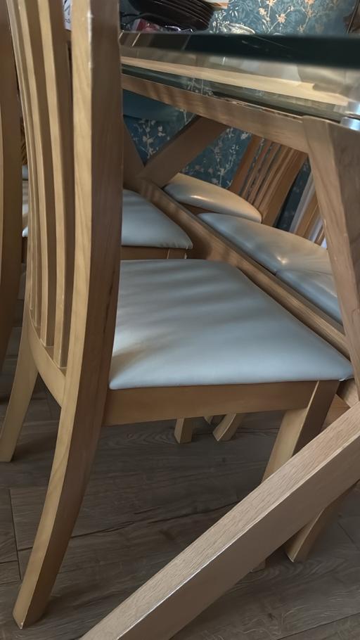 Buy & Sell Falconwood South East London - Photos for Dinning table with chairs