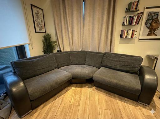 Buy & Sell Sark Guernsey - Photos for Large Grey & Black Leather sofa