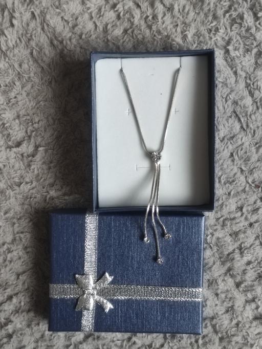 Buy & Sell Grafton Street Industrial Estate West Northamptonshire - Photos for Beautiful necklace chain