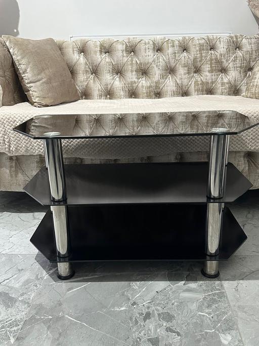 Buy & Sell Thornbury Leeds - Photos for Glass 3 tier table