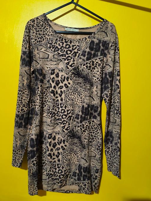 Buy & Sell Church Hyndburn - Photos for Leopard women's tunic