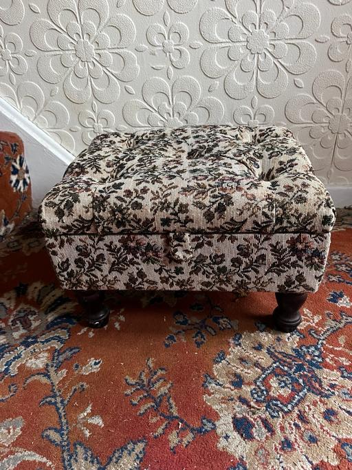 Buy & Sell Eaglescliffe Stockton-on-Tees - Photos for Vintage Footstool/Sewing Box