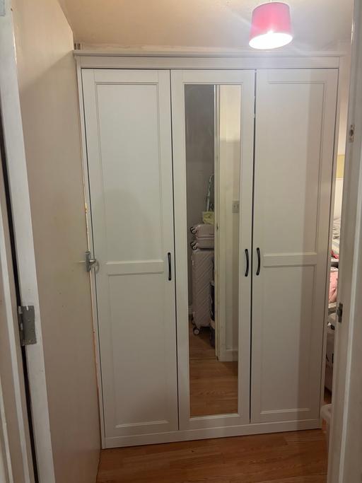 Buy & Sell Hackney East London - Photos for White wardrobe with mirror