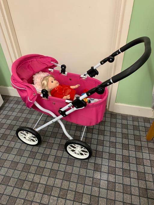 Buy & Sell Leamore Walsall - Photos for Doll and pram