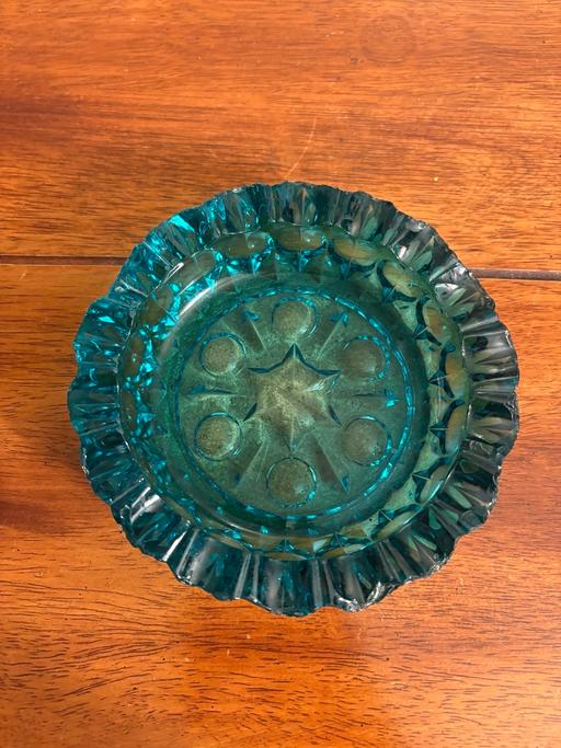 Buy & Sell East Malling Tonbridge and Malling - Photos for Glass ashtray