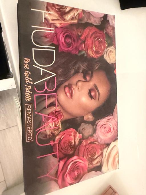 Buy & Sell South Stifford Thurrock - Essex - Photos for Huda beauty palette