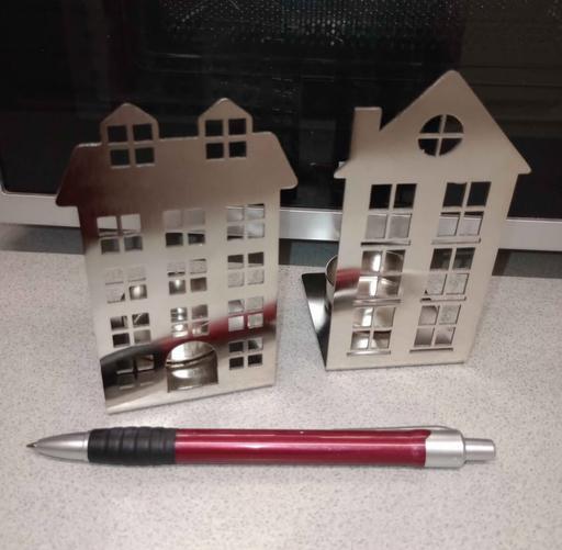 Buy & Sell Rednal Birmingham - Photos for Bnwt Silver Tea Light Holders x2