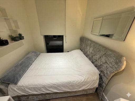 Buy & Sell Sark Guernsey - Photos for Grey Velvet Sofa Bed(double)