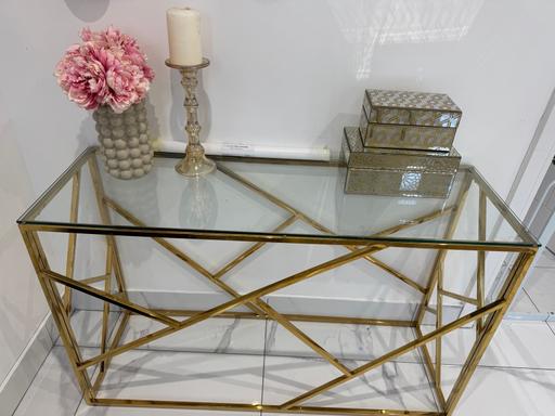 Buy & Sell Uxbridge Hillingdon - Photos for Gold console table